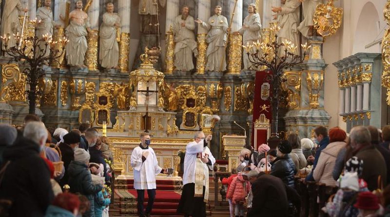 Часы в храме Франциска Ксаверия Гродно