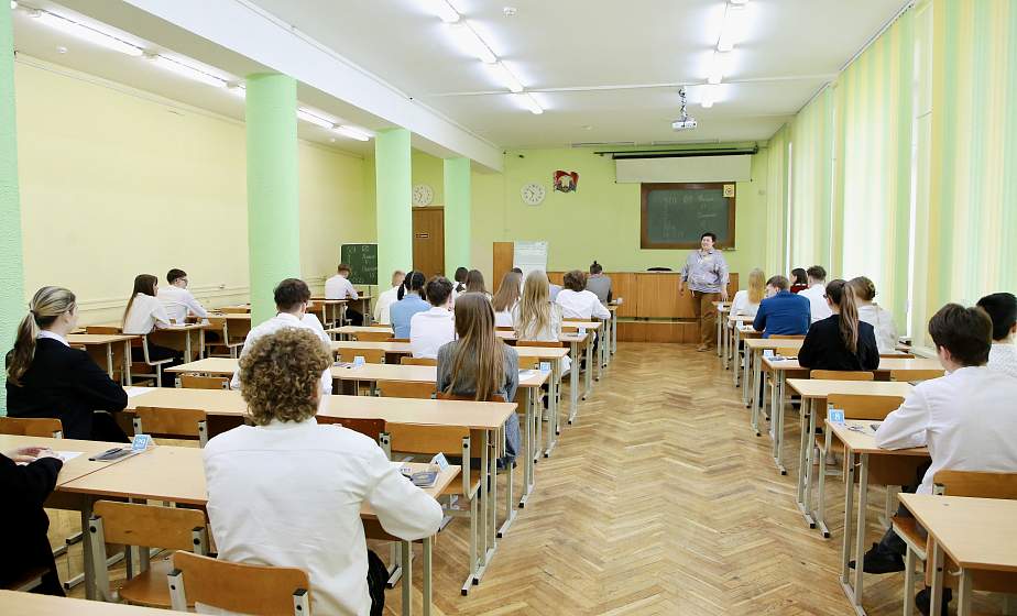 «Обычные задания, я решила все». Впечатления учащихся Гродненщины после централизованного экзамена