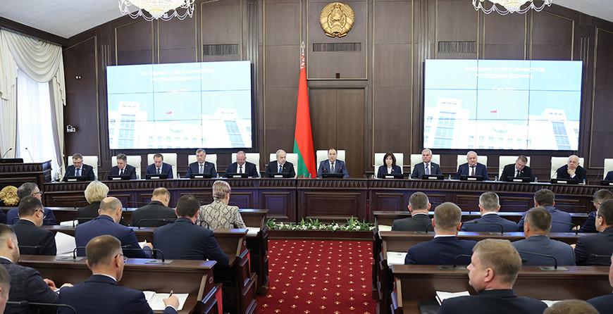 Роман Головченко заявил об увеличении на четверть чистой прибыли организаций в январе-апреле 2023 года