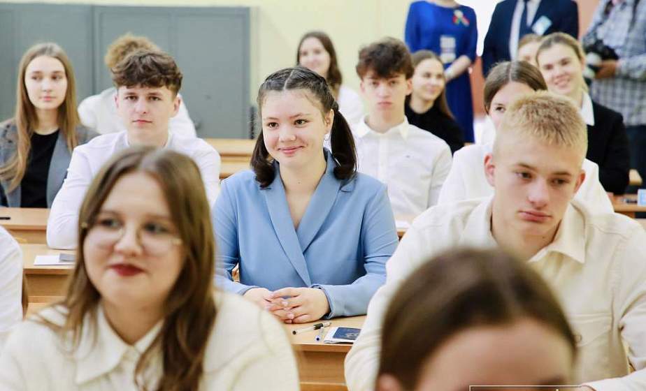 Сегодня одиннадцатиклассники Гродненщины напишут второй централизованный экзамен