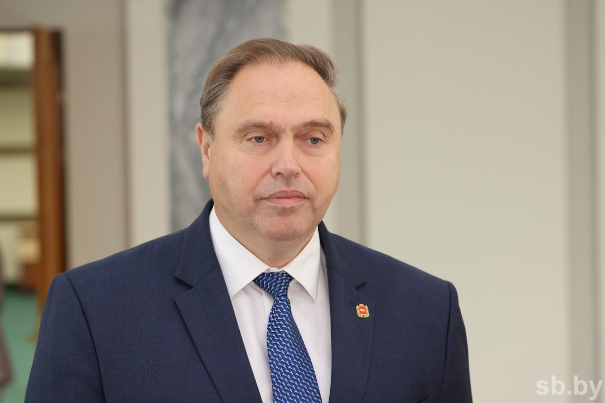 Караник – о развитии молочной отрасли Гродненской области: значимые достижения не повод останавливаться
