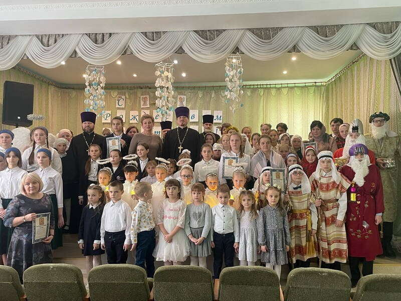 Воспитанники детского сада № 2 г.п. Кореличи приняли участие в фестивале «Христославы — 2024»
