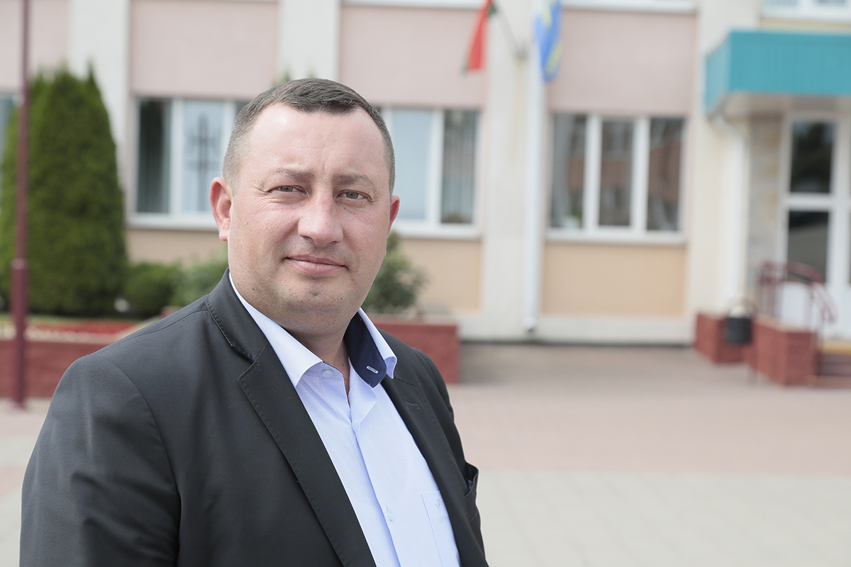 Почти 7,5 процента произведенного зерна в Гродненской области – вклад аграриев Кореличского района