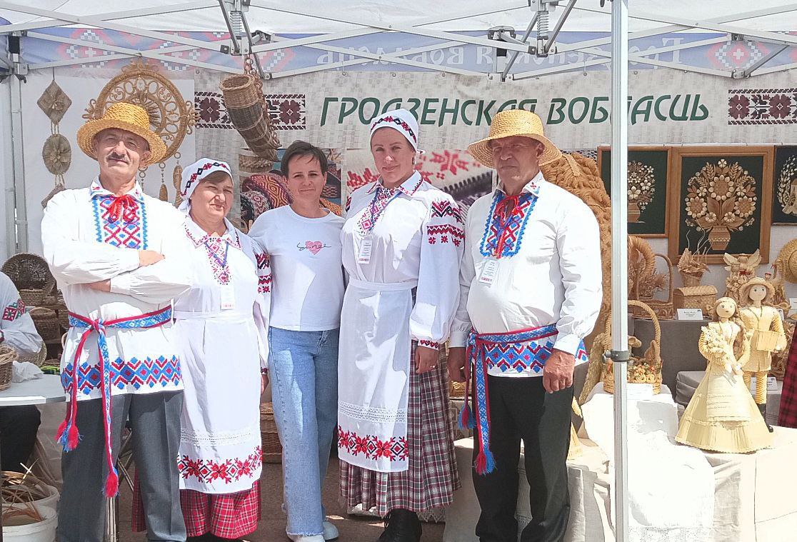 Кореличские ремесленники Ольга Старжинская и Александр Заблоцкий рассказали о своем участии в фестивале национальных культур