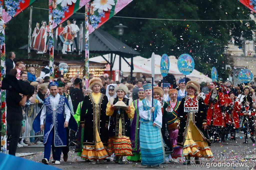 В Гродно прошло торжественное открытие XIV Республиканского фестиваля национальных культур
