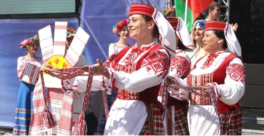 «Александрия собирает друзей»: один из самых ярких и любимых праздников стартует на шкловской земле