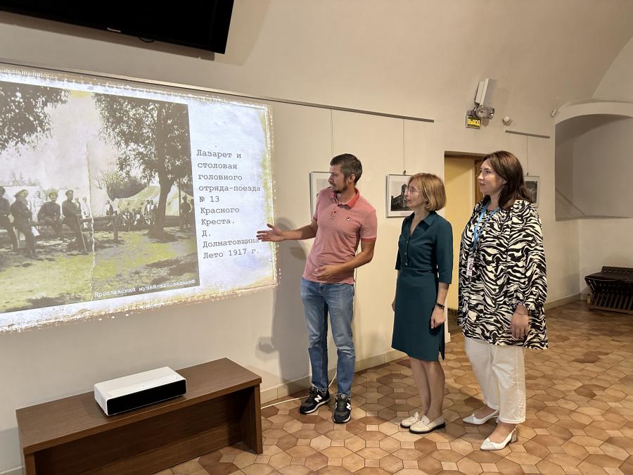 В Информационном зале музея «Замковый комплекс «Мир» начала работу фотовыставка «Забытые герои: Первая мировая война на фотографиях Павла Великанова»