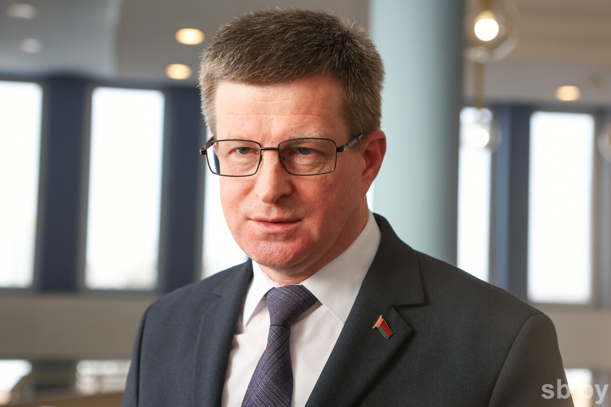 Шлычков 4 сентября проведет прием граждан