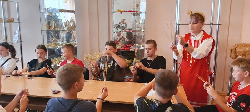 В Кореличском районе стартовала Неделя народного единства