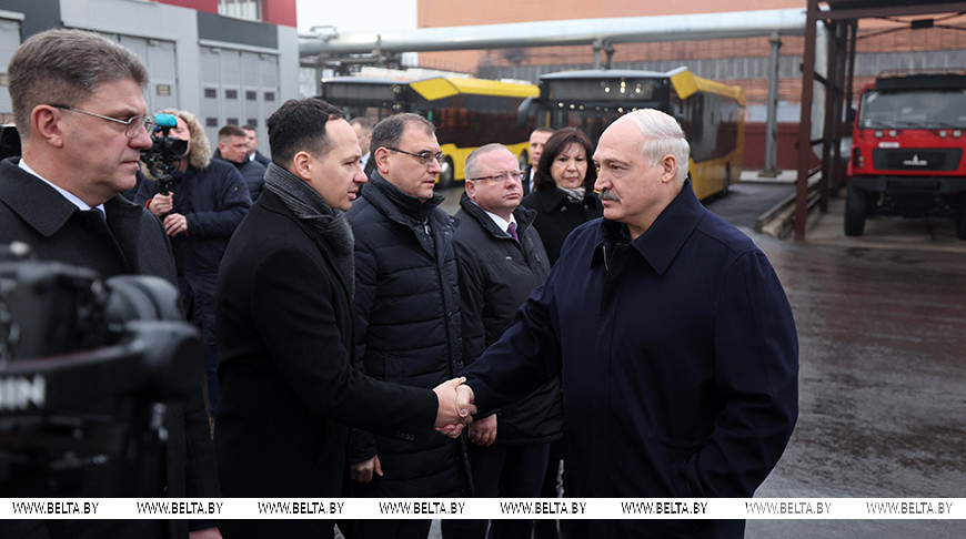 Александр Лукашенко сегодня посетил Минский автозавод