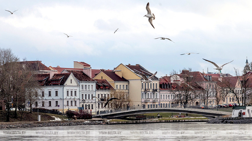 Слабый гололед и туман прогнозируют в Беларуси 21 января