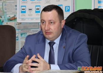 Евгений Бусько на встрече с коллективом КСУП «Луки-Агро»: «Пока где-то распродавали заводы и фабрики, мы их модернизировали»