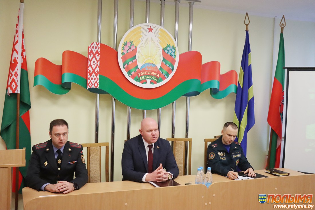 В Кореличском районе проходит единый день информирования населения