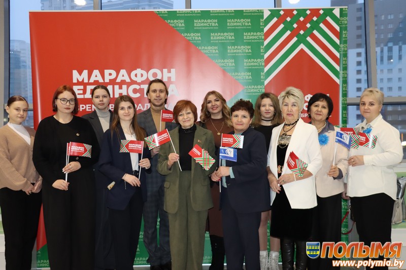 Кореличчане поделились мнениями о заключительном концерте «Марафона единства»