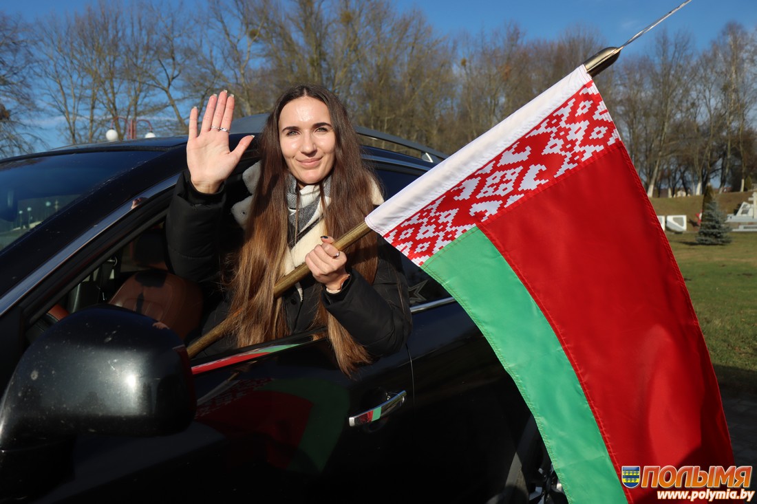 В Кореличском районе состоялся автопробег «За сильную Беларусь»