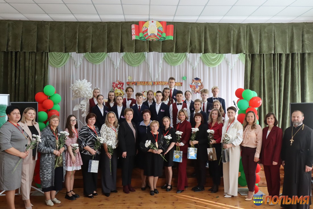 В Кореличах стартовал проект «Учительское слово»