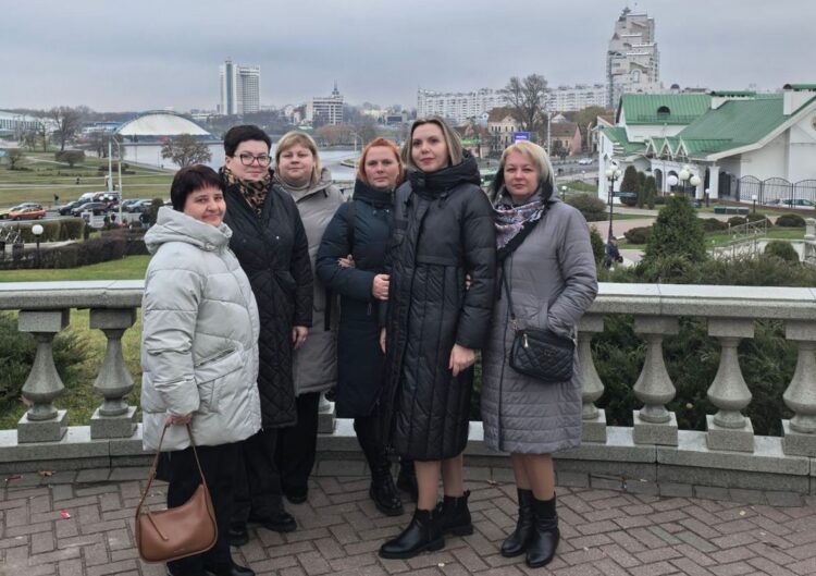 Кореличчанки принимают участие в Республиканском форуме тружениц села
