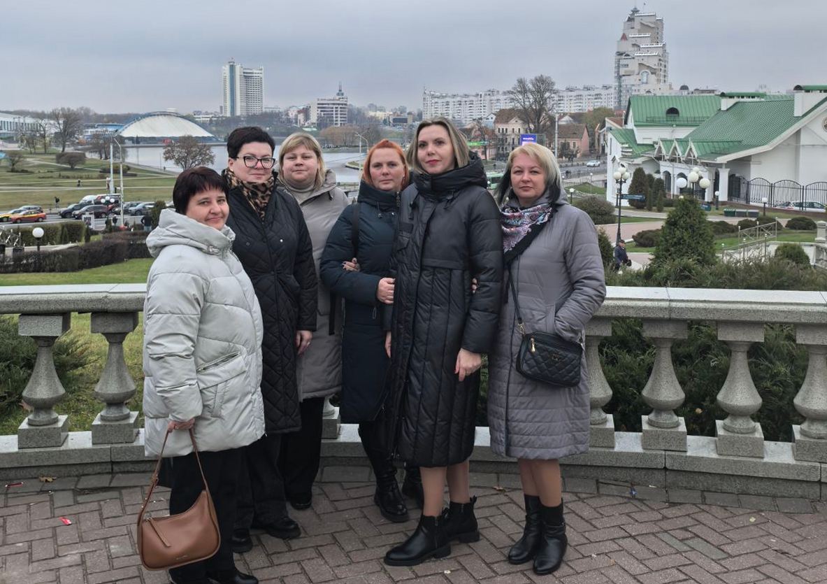 Кореличчанки принимают участие в Республиканском форуме тружениц села