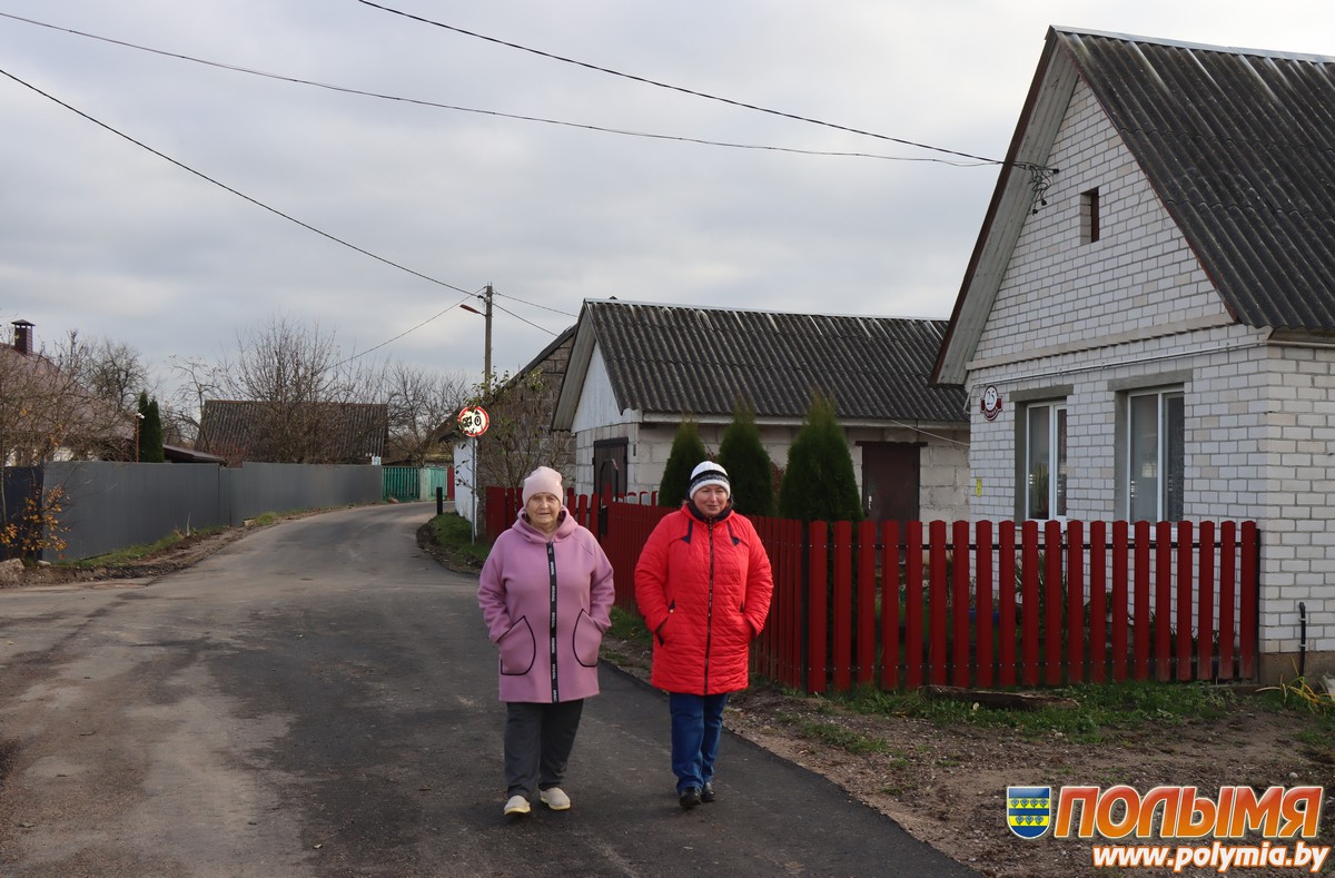 В Кореличах растет количество улиц с асфальтированным покрытием