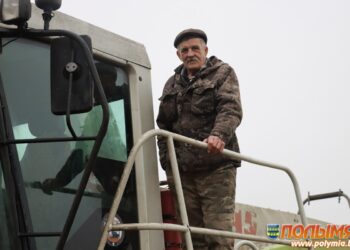 Тракторист-машинист СПК «Жуховичи» Владимир Селявко: «Более 40 лет тружусь на земле»