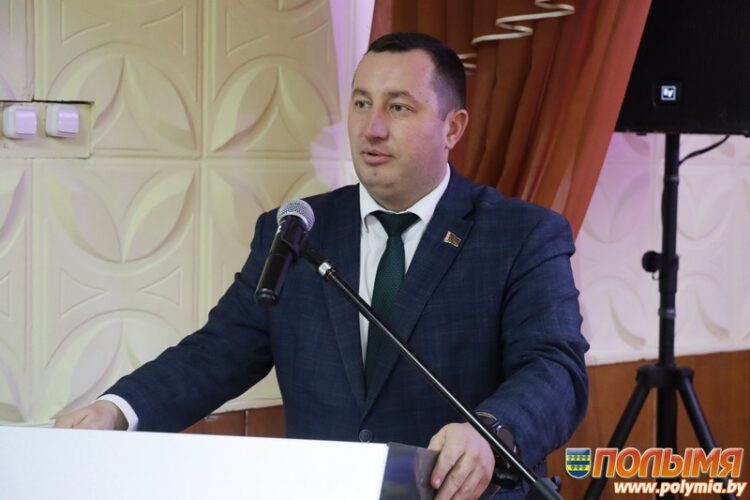 Тружеников села чествовали в КСУП «Племзавод Кореличи»