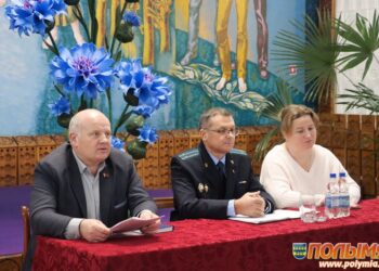 Правовой инспектор труда профсоюза работников АПК Павел Скоморошко встретился с коллективом КУСП «Черняховский-Агро»
