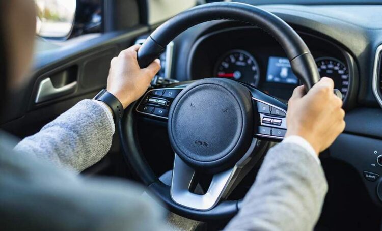 Штраф до Br4200. У автовладельцев появилась новая обязанность