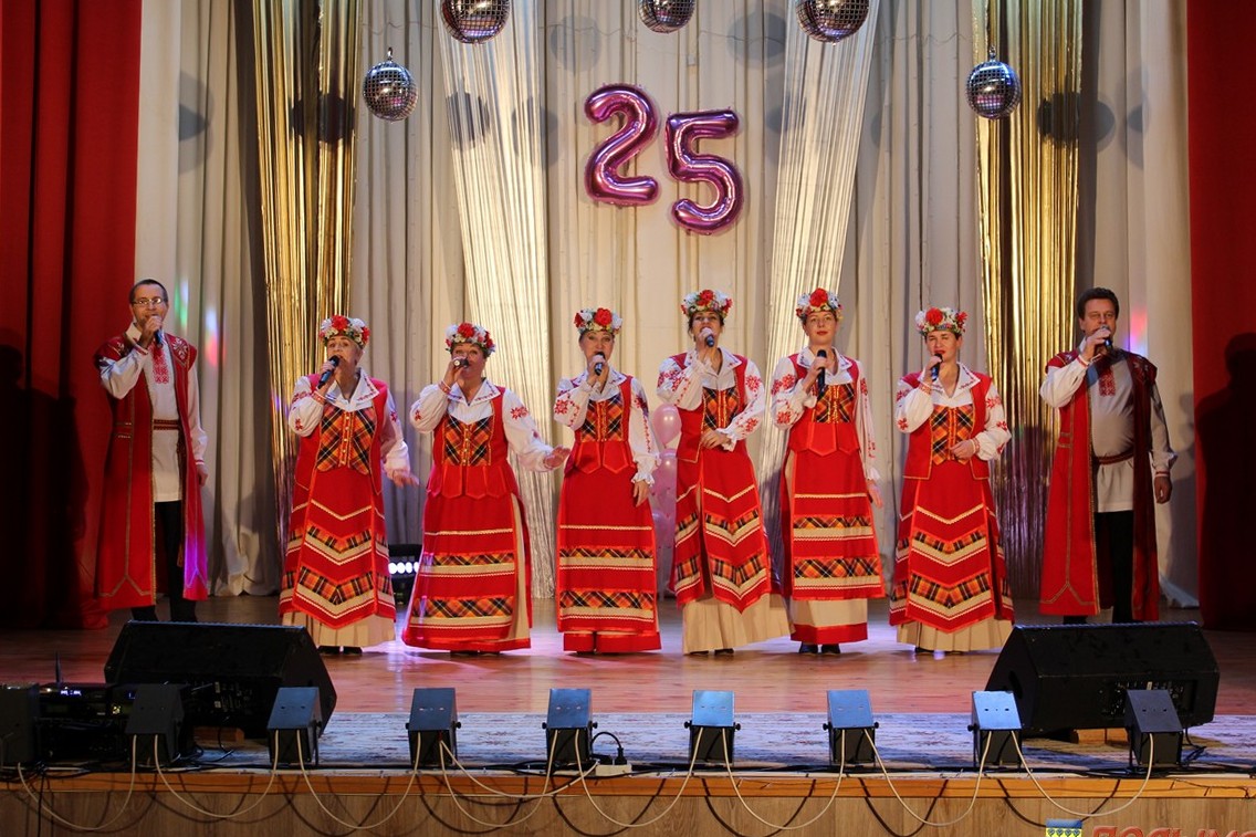 Народный ансамбль песни «Вечарынка» отпраздновал 25-летие