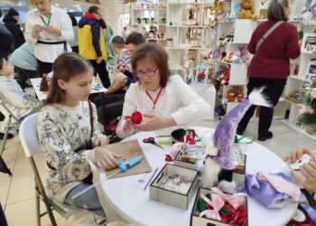 Кореличчане приняли участие в Республиканской выставке-ярмарке «Творение сердец»