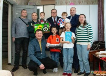В Кореличах депутаты исполняют мечты детей