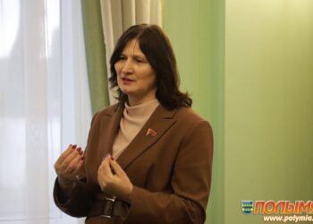 Ирина Степаненко обсудила с кореличчанами итоги Года благоустройства и предстоящее ВНС