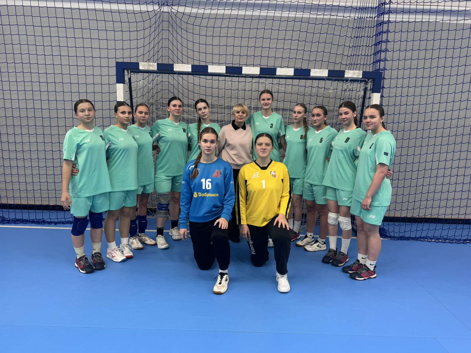 Наши гандболистки стали серебряными призерами Олимпийских дней молодежи