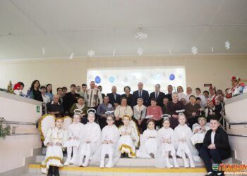 Руководство Кореличского района с подарками приехало в пансионат «Ивушка»