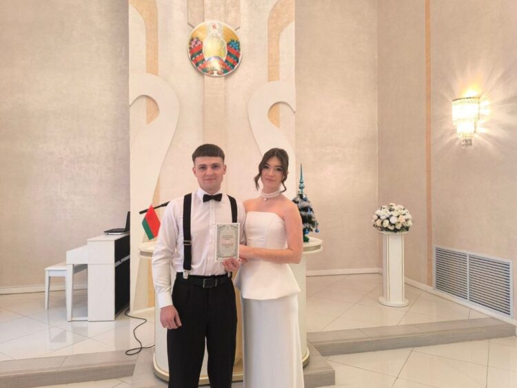 В канун Нового года в Кореличах родилась новая семья