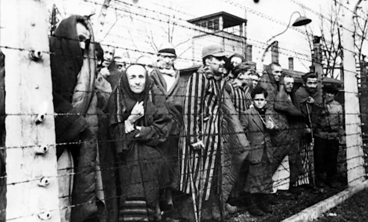 История кореличских евреев, сбежавших через туннель из Новогрудского гетто