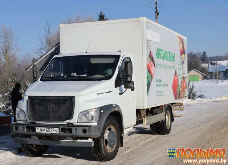 В Кореличском районе автолавки Белкоопсоюза работают в любых условиях