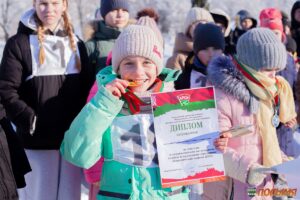 Смотрите большой фоторепортаж с детских лыжных соревнований в Кореличском районе