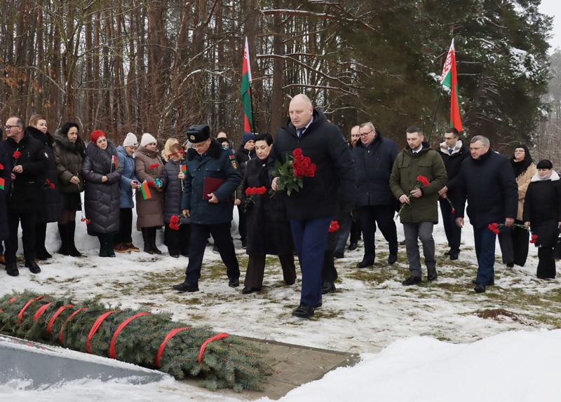 Митинг-реквием в память жертв Холокоста прошел в Кореличском районе