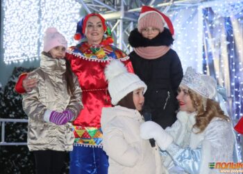 Настроение новогодней ночи в Кореличах