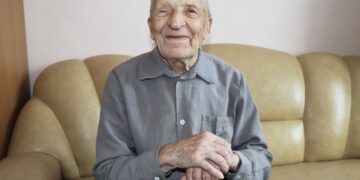 99-летний кореличчанин Александр Данилович Плескач поделился секретами долголетия