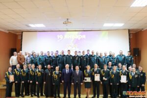 В Кореличах поздравили с профессиональным праздником сотрудников РОЧС