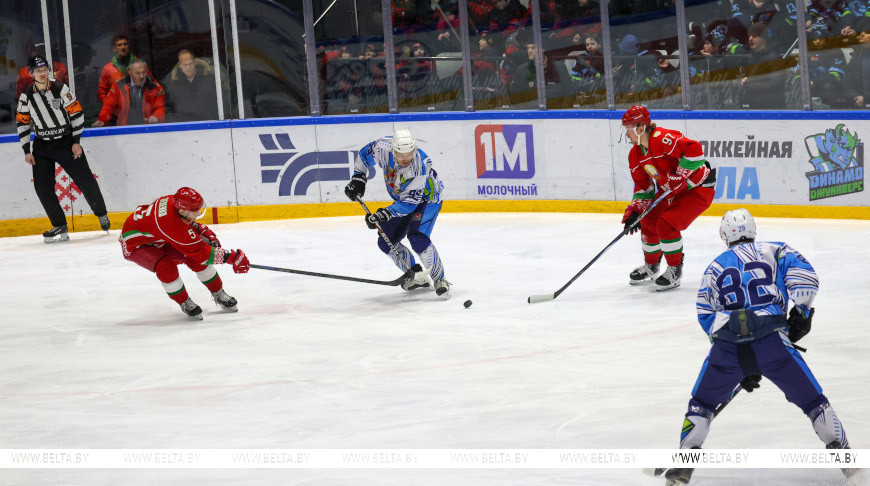 Команда Президента выиграла четвертый матч в РХЛ