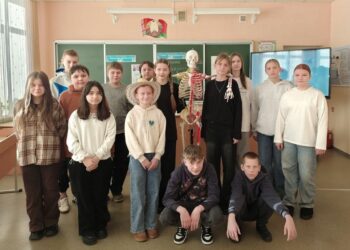 Интерактивная площадка «Наука рядом» собрала учащихся СШ №2 г.п. Кореличи