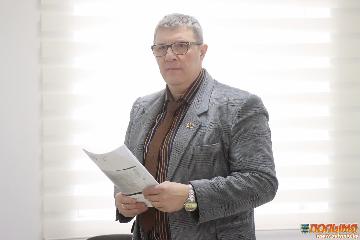 Константин Цеханович встретился с коллективами ОАО «Кореличи-Лён»  и ООО «Вивако Техно»