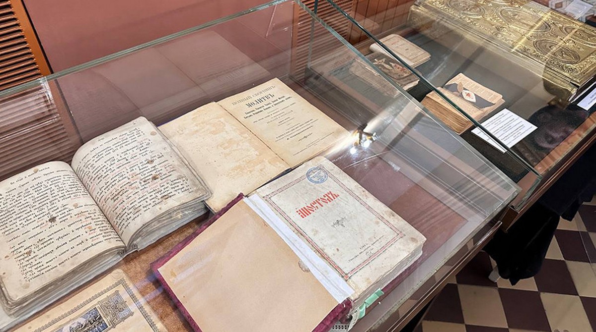 Выставка «Живое слово мудрости духовной» в Неделю православной книги откроется в Мирском замке