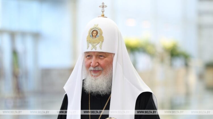 Александр Лукашенко поздравил Патриарха Кирилла с 50-летием архиерейской хиротонии