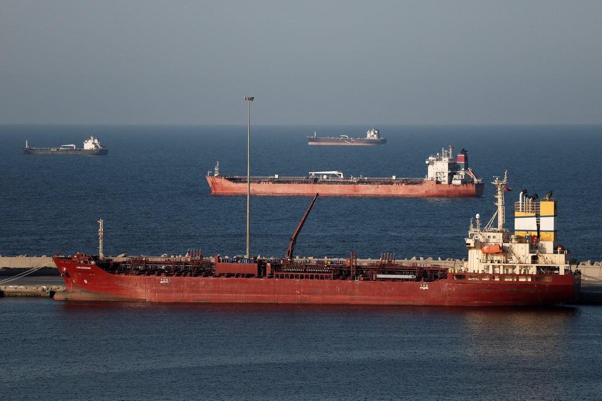 Мир сидит на нефтяной игле