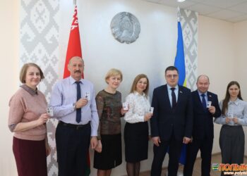 Пополнились ряды Кореличского районного отделения партии «Белая Русь»