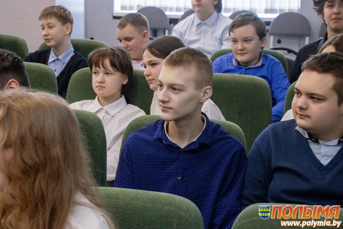 Журналисты газеты «Полымя» встретились со школьниками