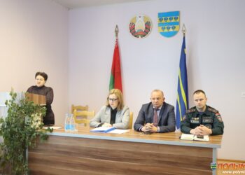 Заместитель председателя Кореличского райисполкома Анастасия Безмен в рамках единого дня информирования встретилась с коллективом РУП ЖКХ